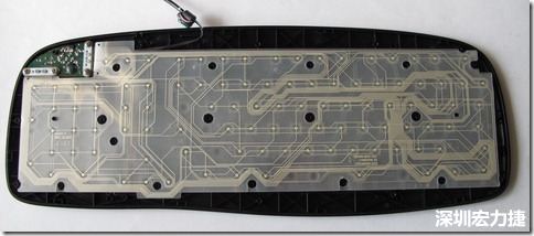 現在的電腦鍵盤拆開被蓋后就只看到一片約5mmx3mm的電路板及兩片取代原本電路板的PTF。